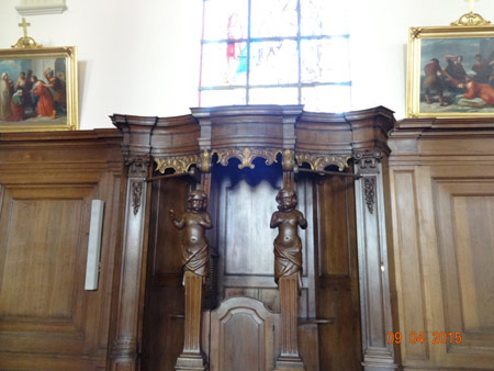 Restauration du confessionnal  Denderwindeke.